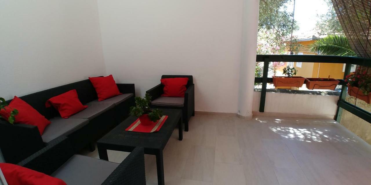 Apartment Nike Orebic Exterior photo